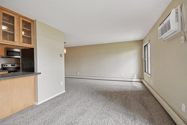 Building Photo - 4110 Rahn Rd