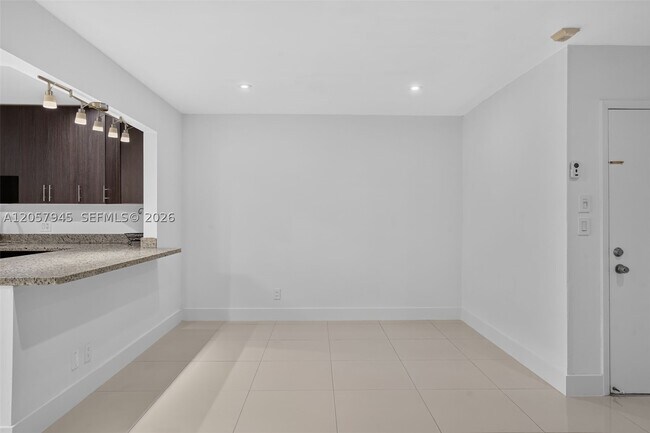 Building Photo - 13707 SW 91st Ct