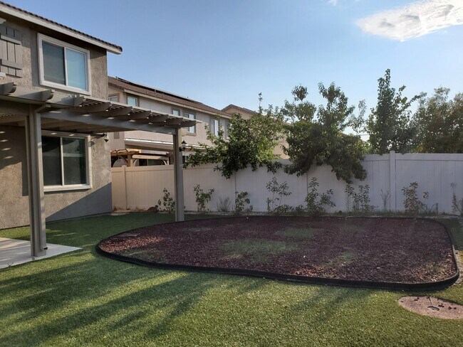 Building Photo - 6349 Catania Ct