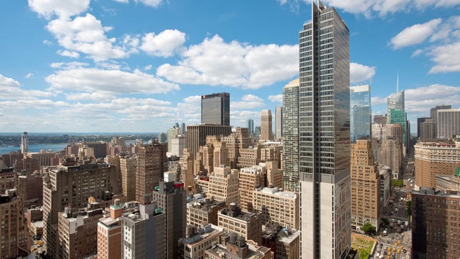 Building Photo - 800 Sixth Avenue