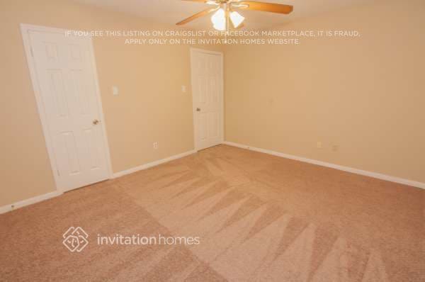 Building Photo - 2113 Pleasant Valley Dr