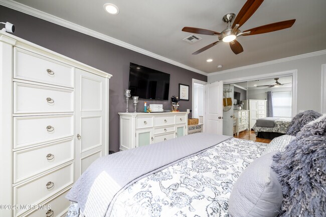 Building Photo - 103 Troumaka St