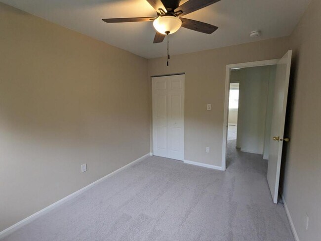 Building Photo - 7479 Zanuck Ct