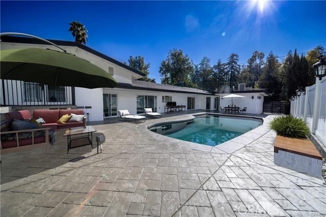 Building Photo - 5105 Lubao Ave