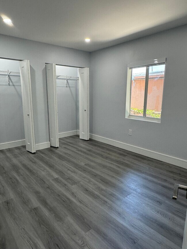 Building Photo - 1230 NW 70th St