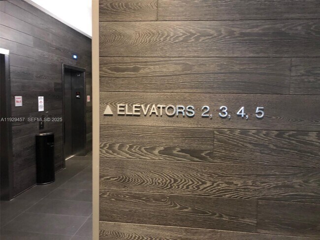 Building Photo - 1600 NE 1st Ave