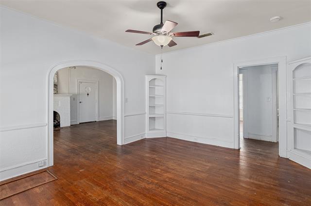 Building Photo - 117 Merrick St