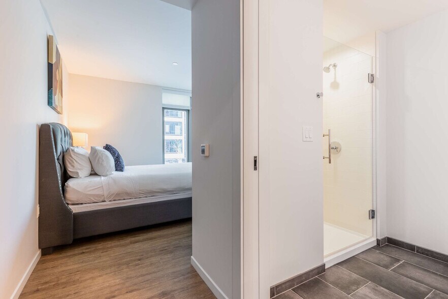 Building Photo - 131 Seaport Blvd