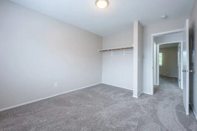 Building Photo - 1260 34th St