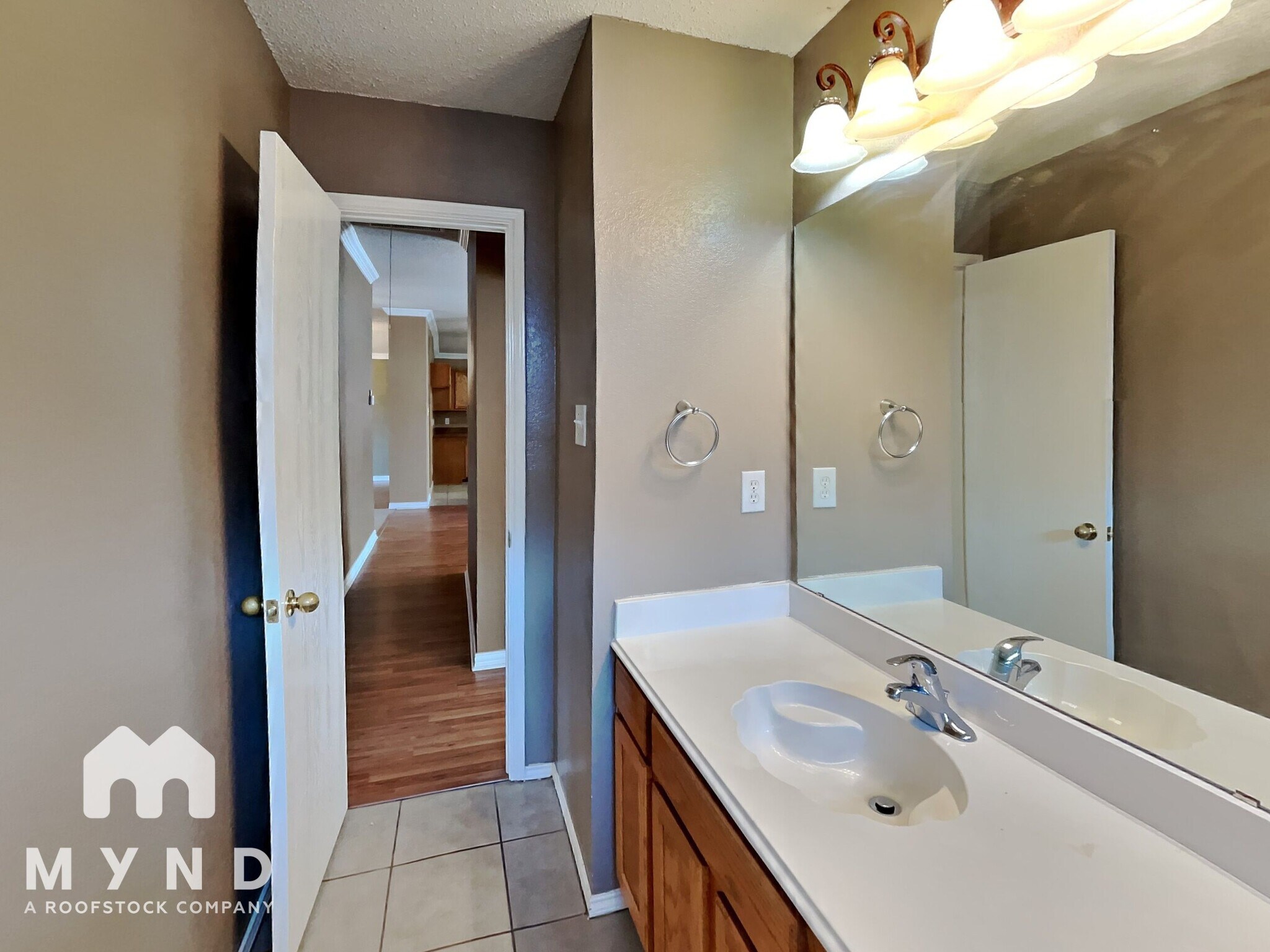 Building Photo - 5505 Stonemoss Dr