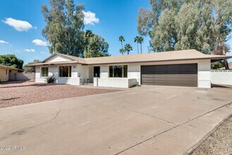 Building Photo - 4402 W El Camino Dr