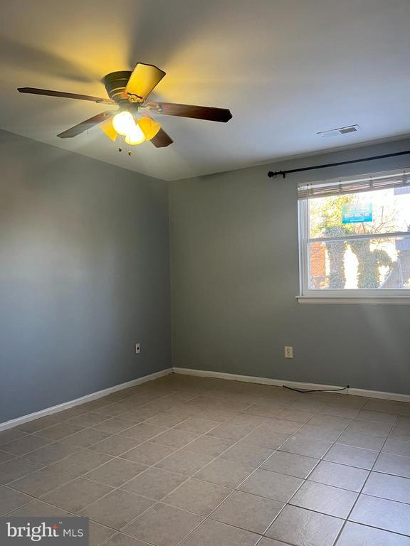 Building Photo - 2829 Saxton Rd