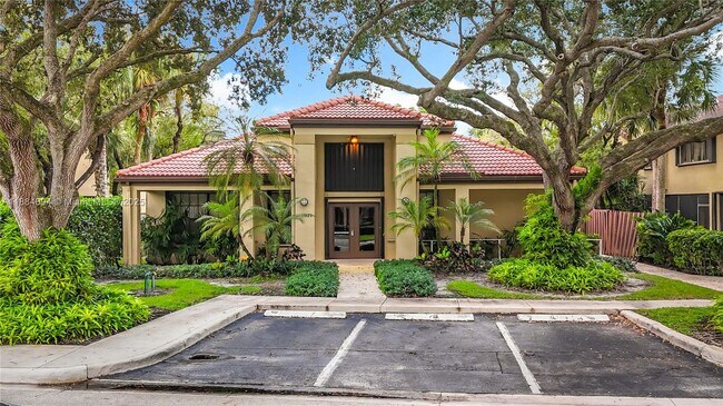 Building Photo - 10524 NW 10th St