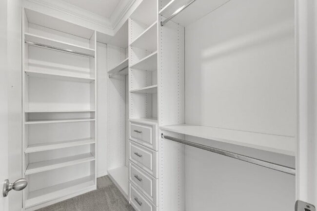 Building Photo - BEAUTIFUL Home For Rent in Epperson Lagoon!