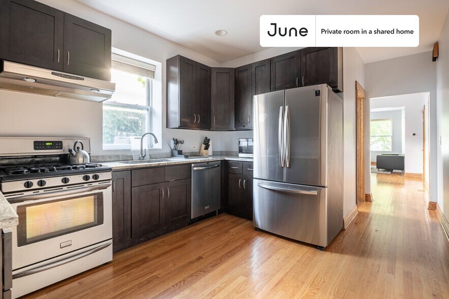 Building Photo - Room in Shared 4 bed/2 bath home