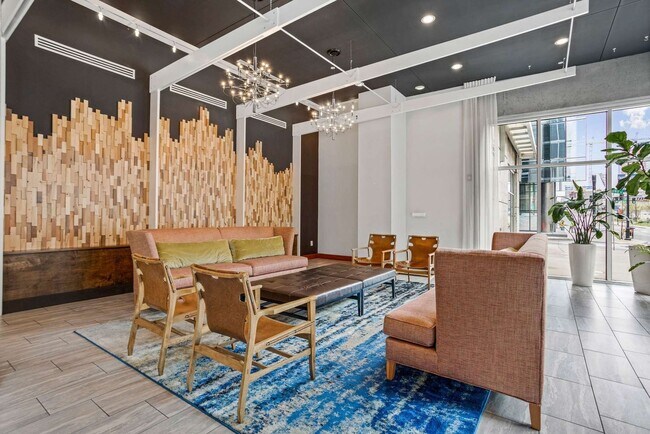 Building Photo - Fully Furnished SoBro Condo At Encore