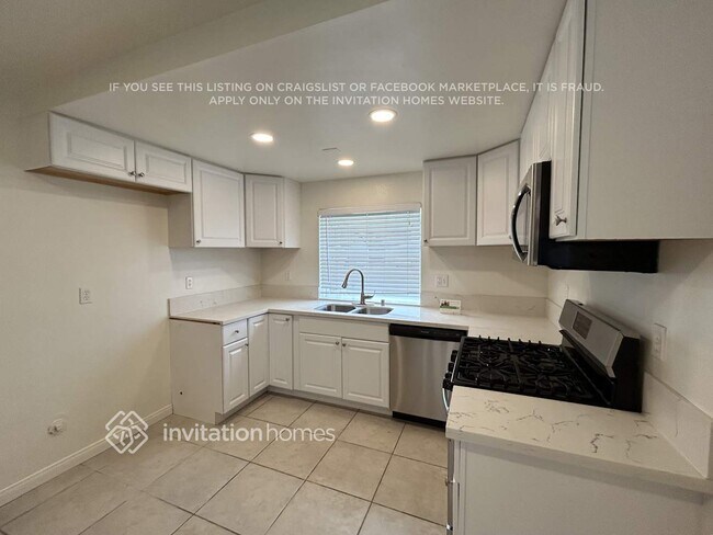 Building Photo - 1284 Haven Ave