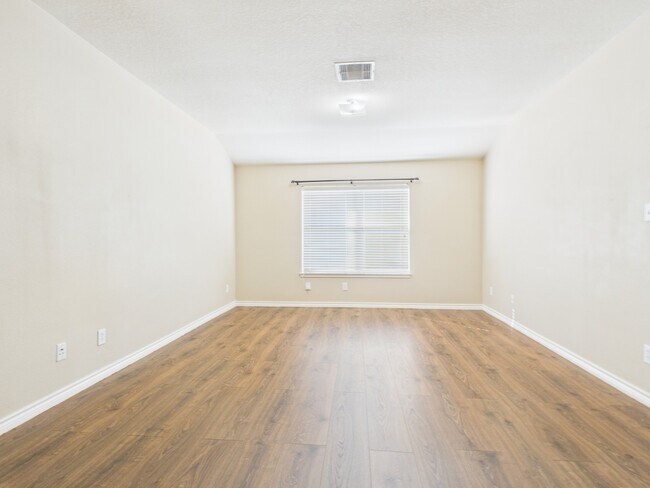 Building Photo - 5930 Cypresswood Green Dr