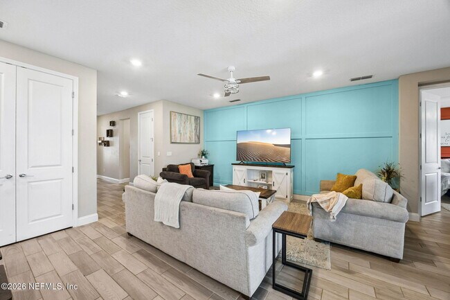 Building Photo - 118 Sadler Ct