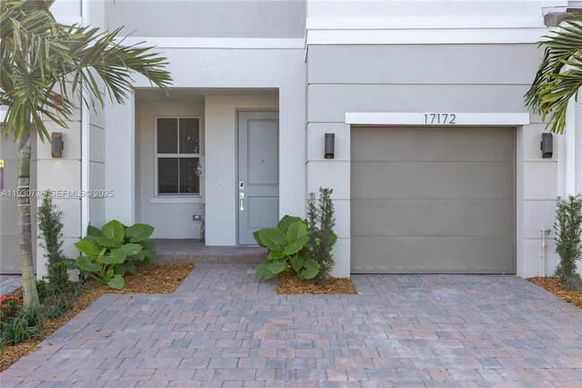 Building Photo - 17174 SW 2nd St