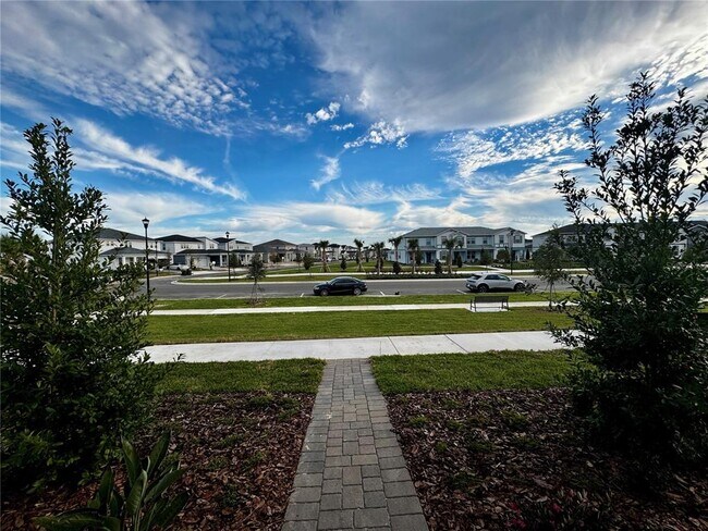 Building Photo - 4569 ORCHARD VIEW Aly