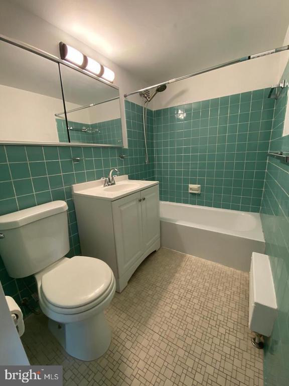 Building Photo - 1545 18th St NW