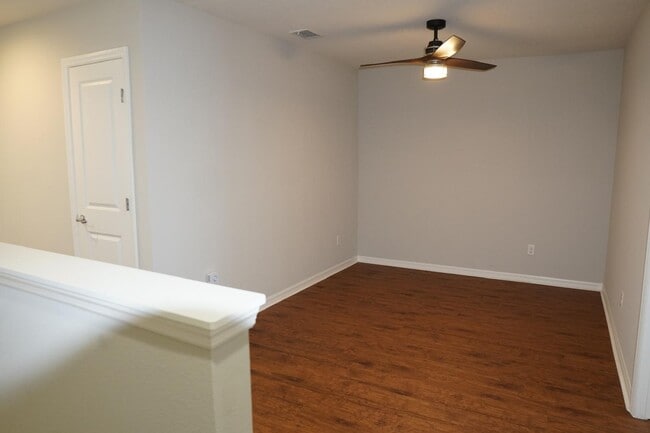 Building Photo - 5151 Caspian St