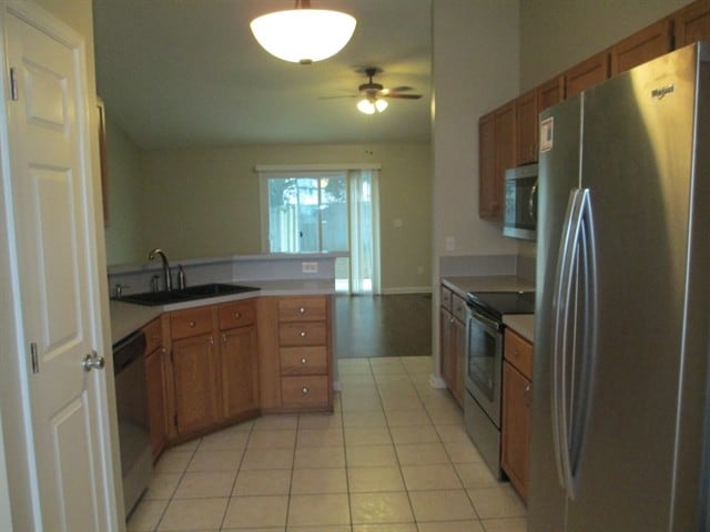 Building Photo - 3741 Woodbriar Dr