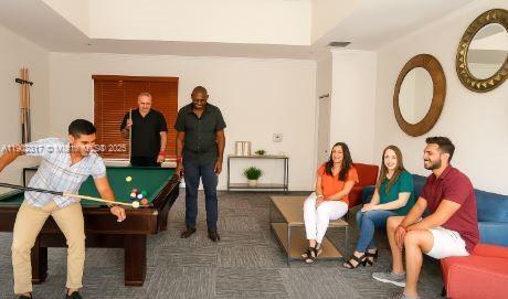 Building Photo - 1627 SW 37th Ave