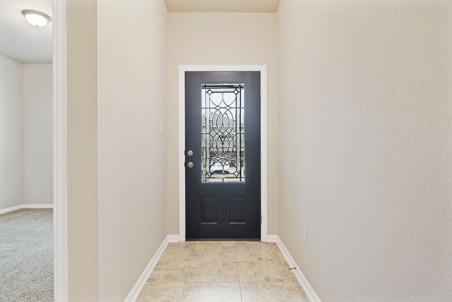 Building Photo - 8907 Arundal Garden