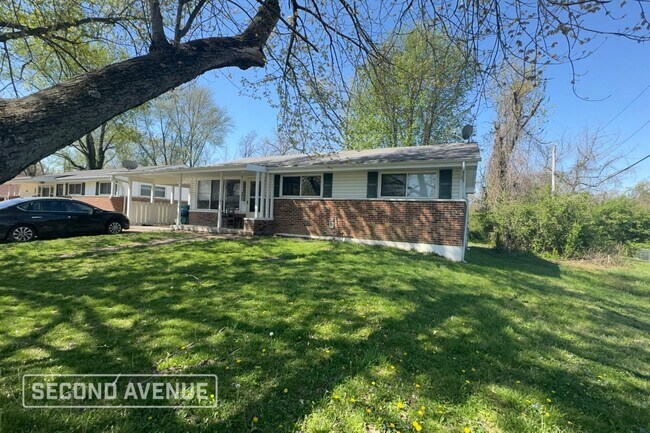 Building Photo - 9743 Edgefield Dr