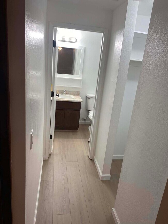 Building Photo - 3136 Gordonia Dr