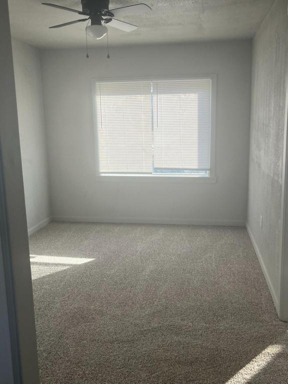 Building Photo - 301 NE 26th St