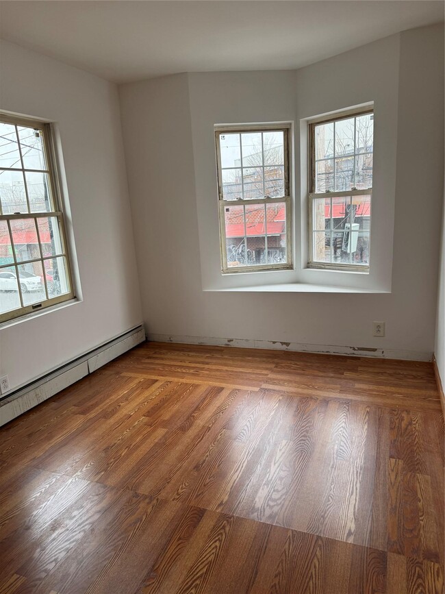 Building Photo - 89-19 126th St
