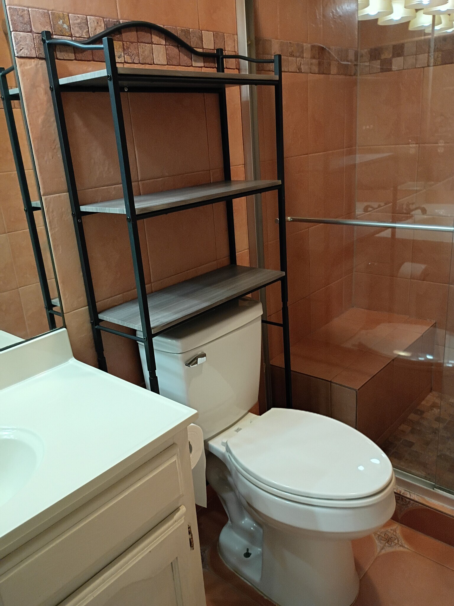 Building Photo - 706 Continental Dr