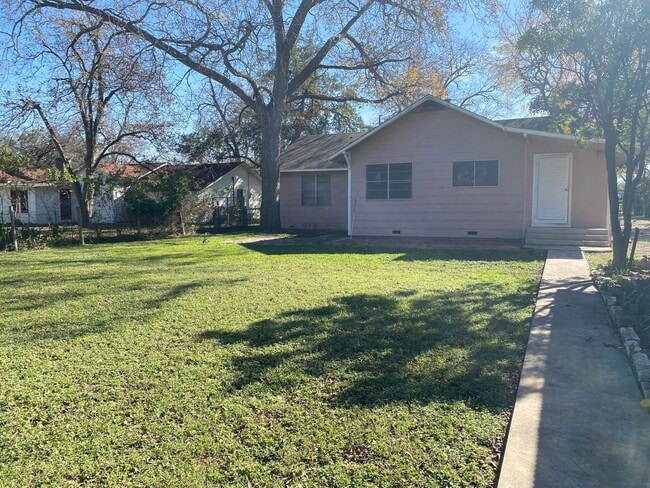 Building Photo - 933 Beck St