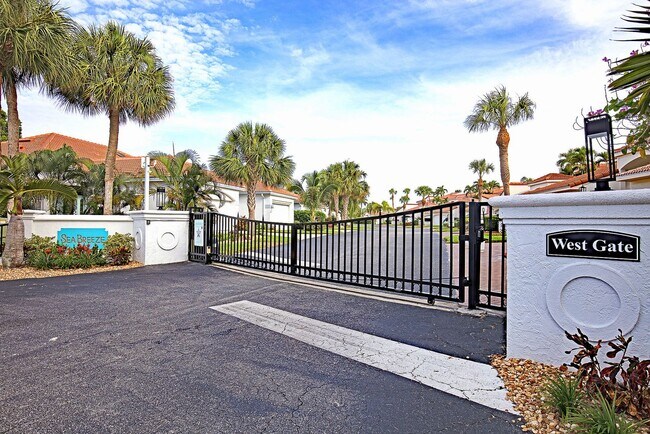 Building Photo - 11921 Seabreeze Cove Ln