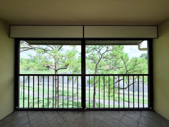 Building Photo - 603 Sea Pine Way