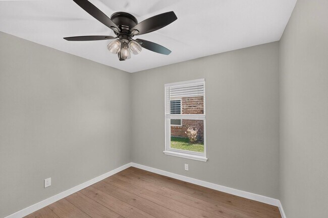 Building Photo - 4420 Seville Ln