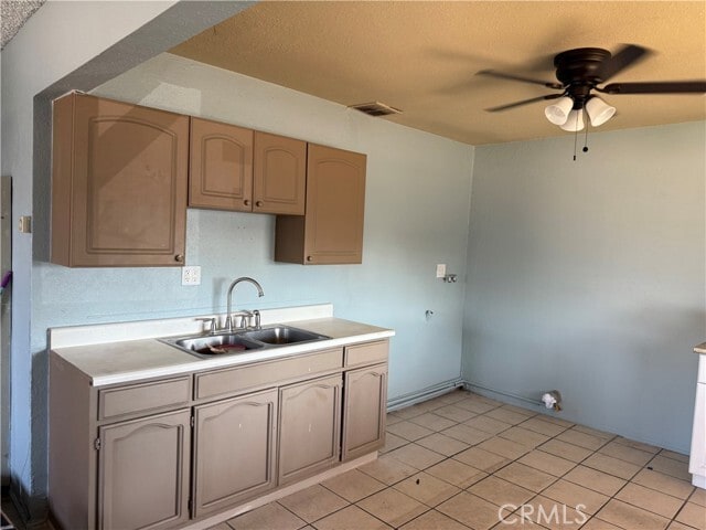 Building Photo - 26511 Fresno St