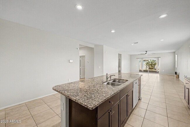 Building Photo - 3983 S 243rd Dr