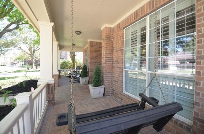 Building Photo - 1310 Wildwood Ln