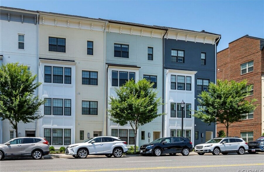 Building Photo - 2008 Libbie Lake West St