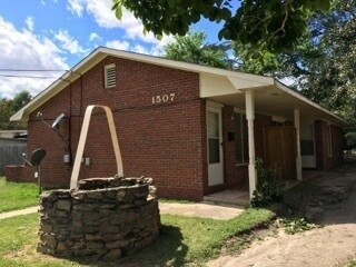 Primary Photo - 1507 30th St