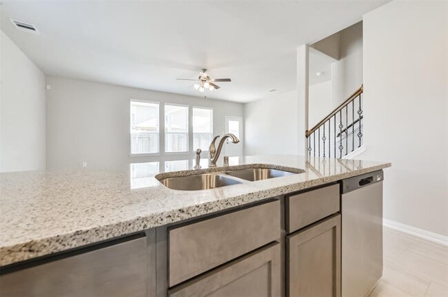 Building Photo - 3346 Etring Ln