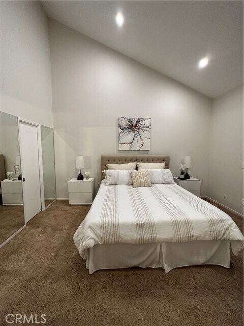 Building Photo - 21931 Burbank Blvd