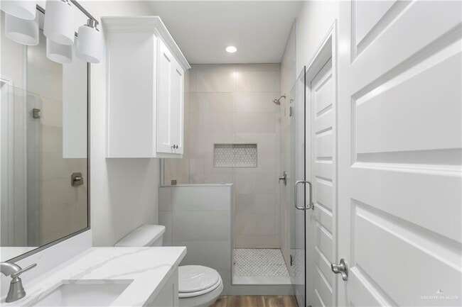 Building Photo - 18 Torreon St