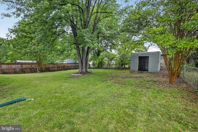 Building Photo - 8122 Gavin St