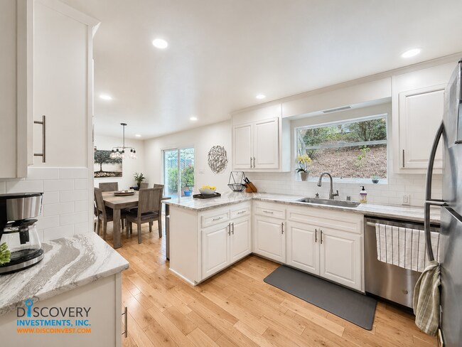 Building Photo - 125 Elysian Fields Dr