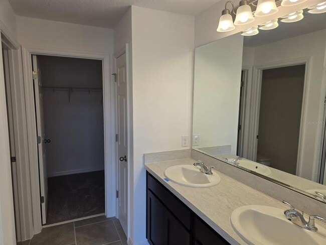Building Photo - 4827 Noble Cypress St